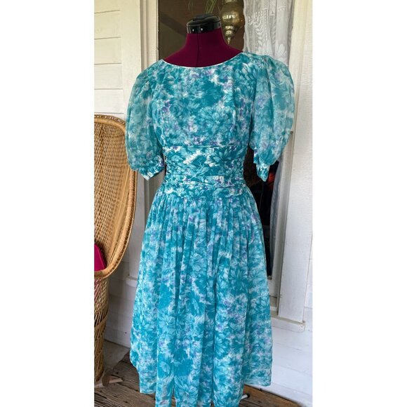 Vintage 1950d Floral  Blue Dress With Puff Sleeves Tulle Puff Skirt Sz Small - Picture 2 of 16